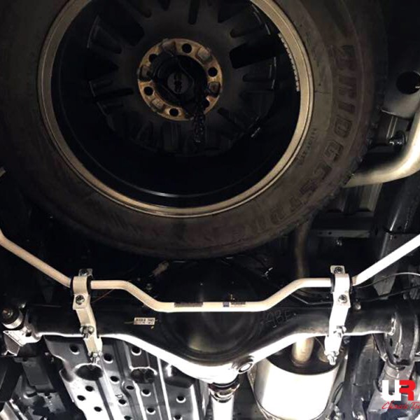 Toyota-Hilux-2015-Rear-ARB-600x600